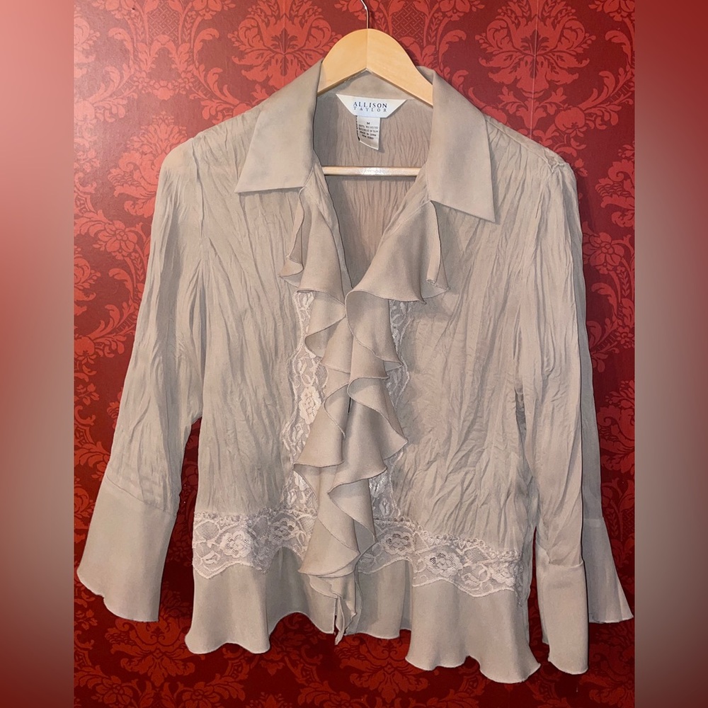 Allison Taylor Long Sleeve Golden Blouse (Size Medium)